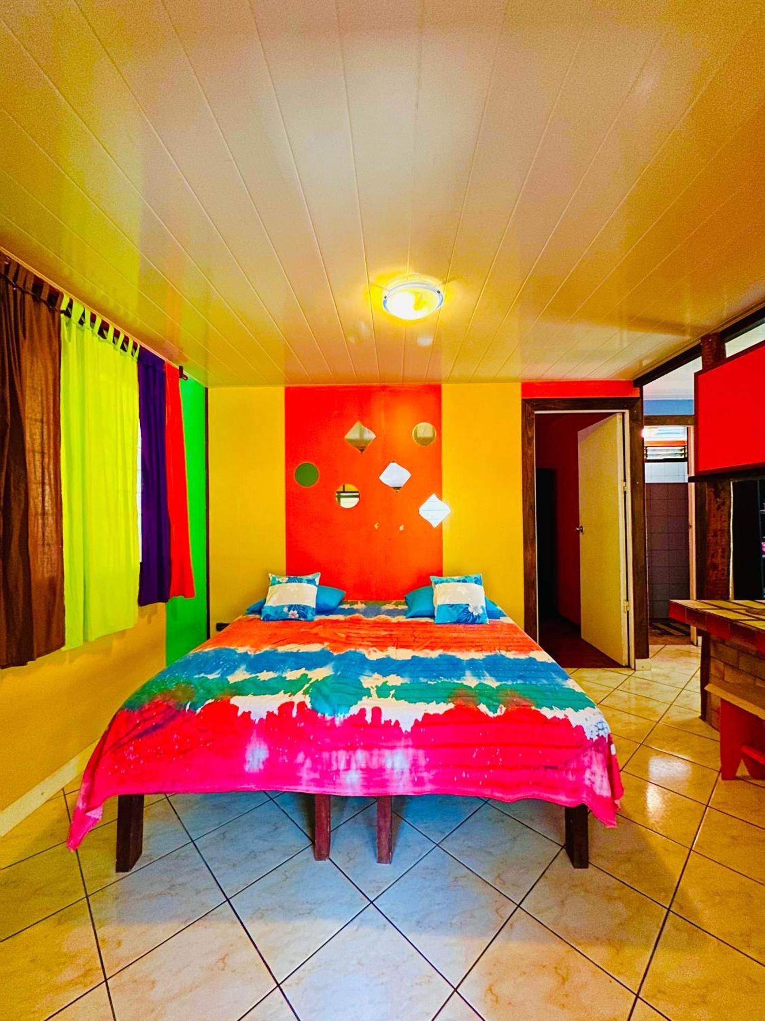 Teraupoo Lodge Maison Afareaitu Екстериор снимка